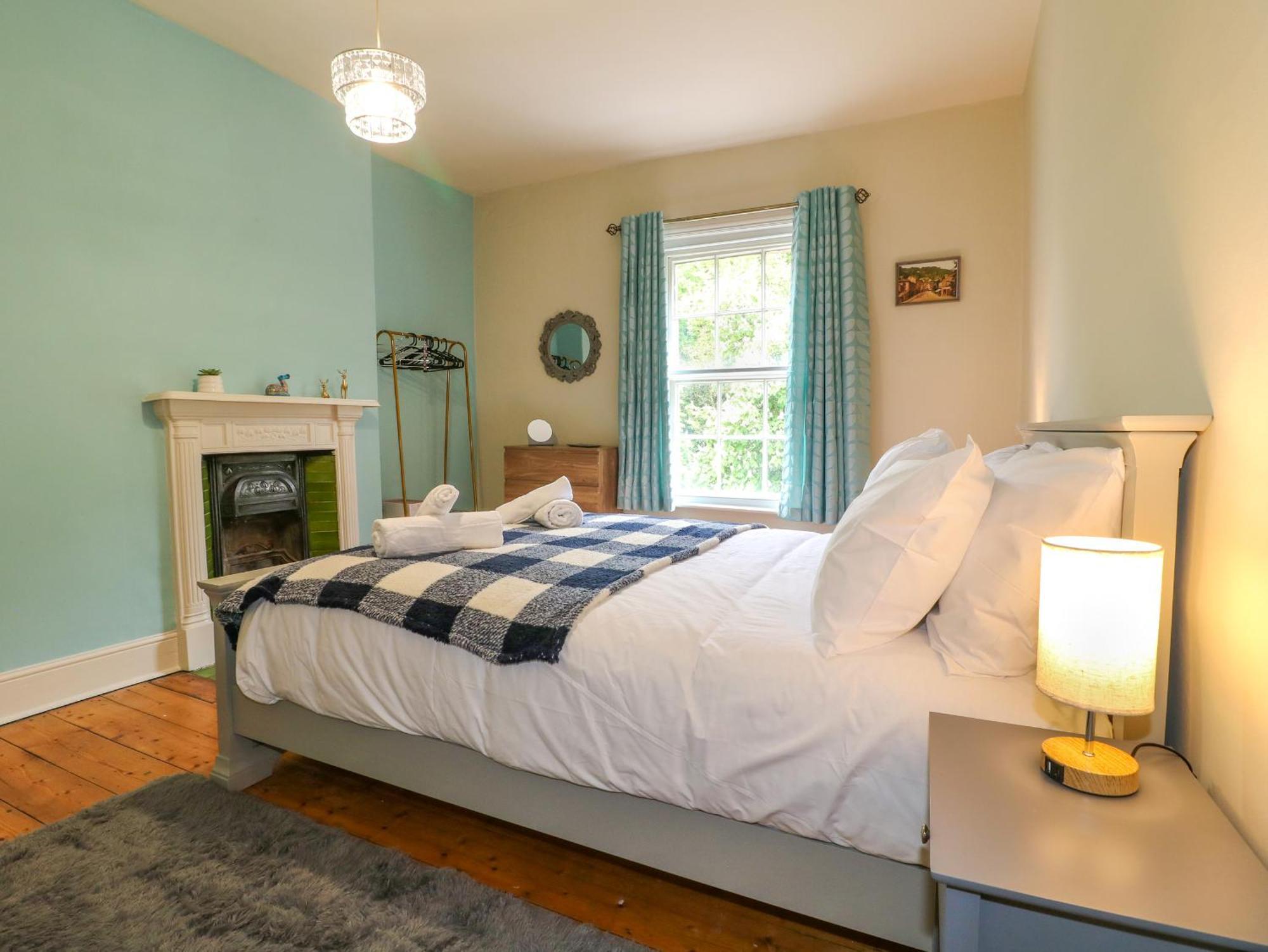 The Old Apothecary Apartment Matlock  Luaran gambar